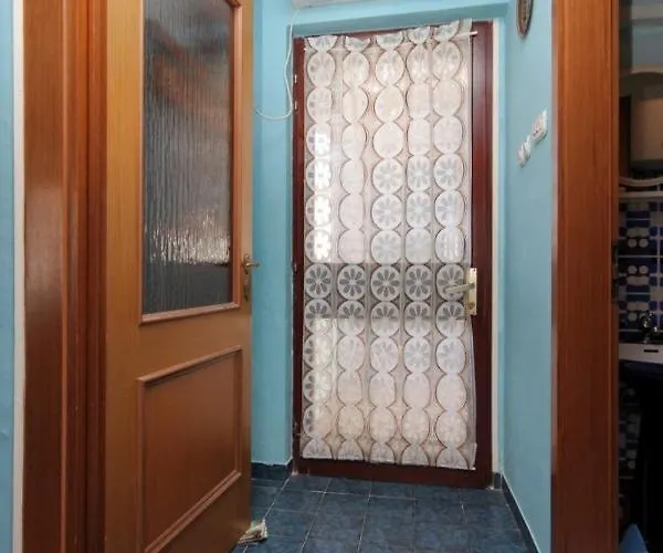 With A Parking Space Stinjan, - 7253 *