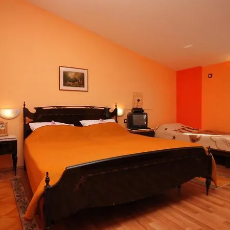 With A Parking Space Stinjan, - 7253 شقة *